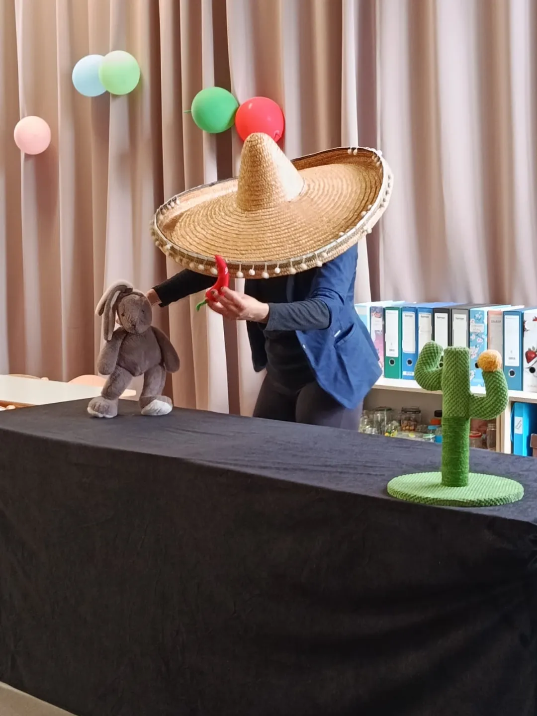 KOFER TEATAR-BRZIMIR I SPORITA